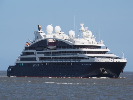 Le Champlain cruise