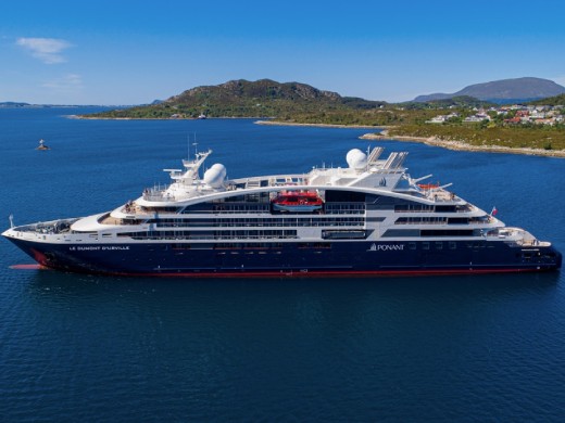 Le Dumont D'urville cruise