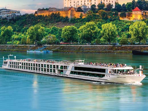 Emerald Cruises - Emerald Luna