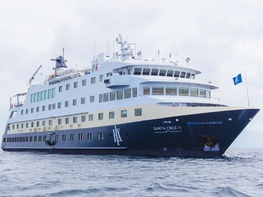 MS Santa Cruz II cruise